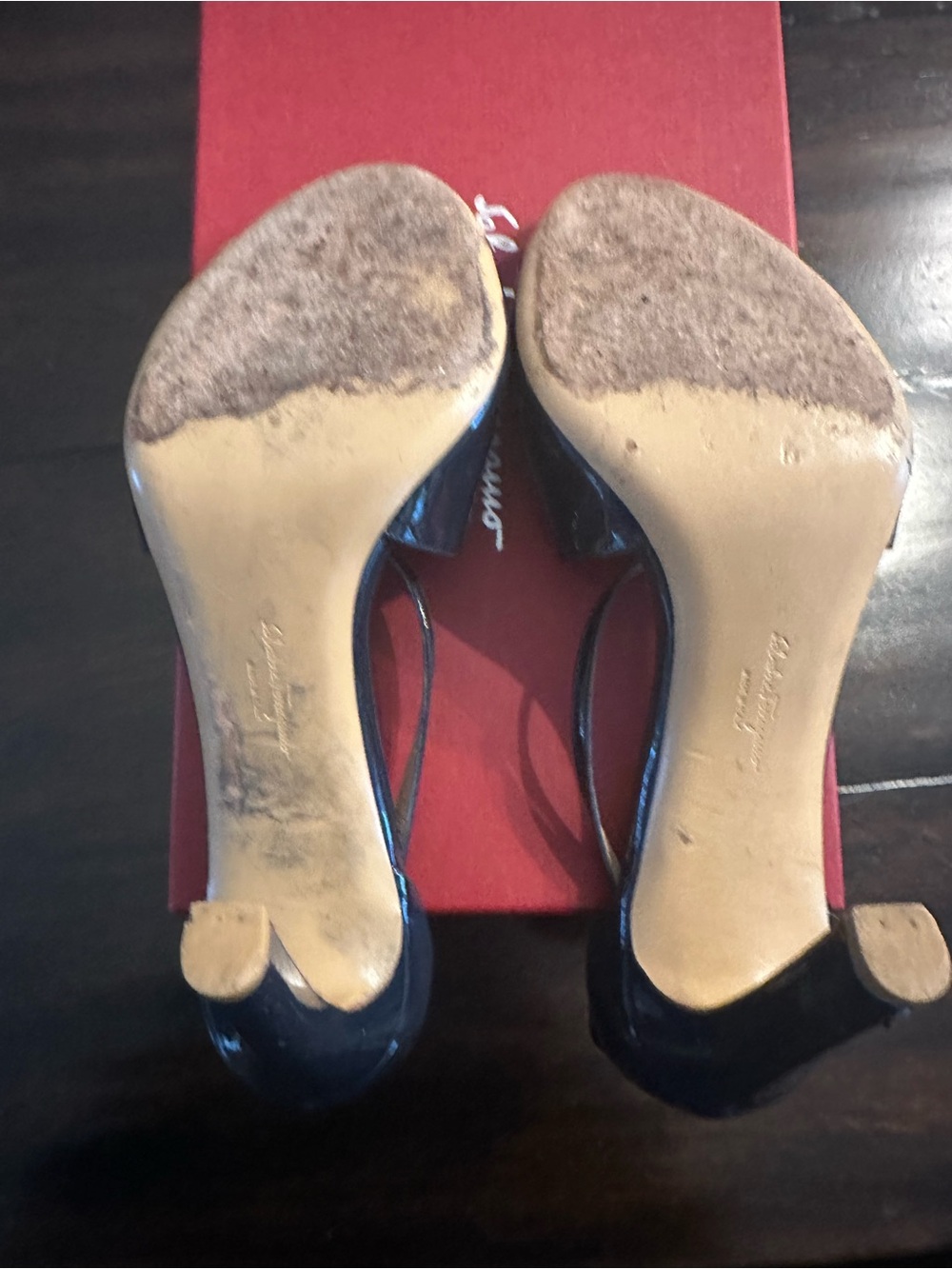 Salvatore Ferragamo Navy Patent Bow Slingback Heels with Gold Accent. Gabrielle - Picture 5 of 8